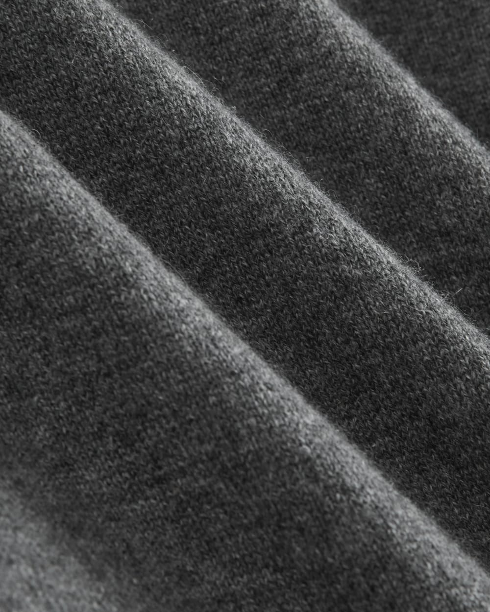 mens-cashmere-crew-charcoal-grey