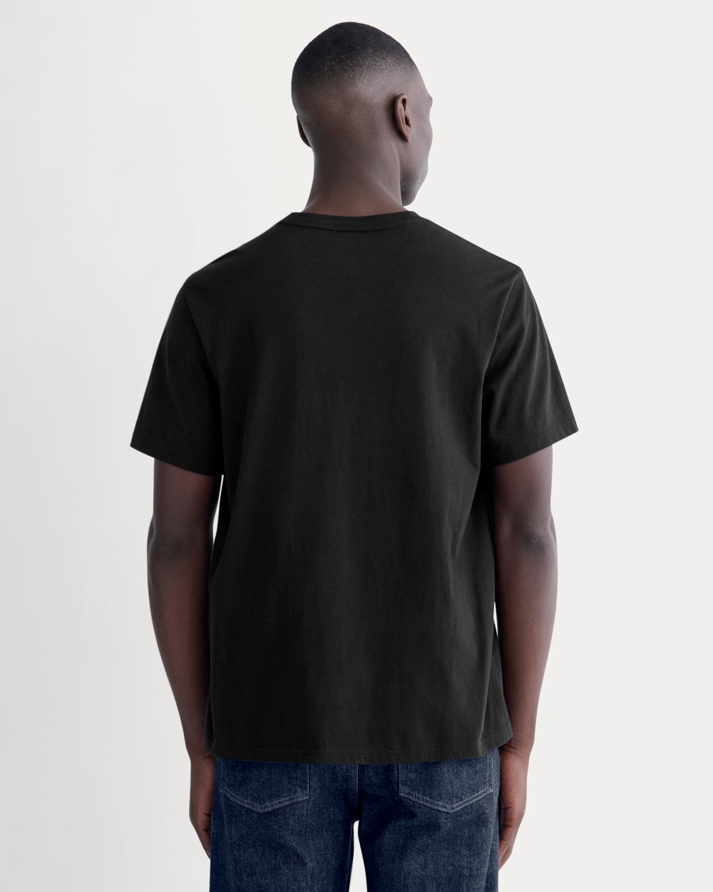 mens-essential-organic-v-tee-uniform-black