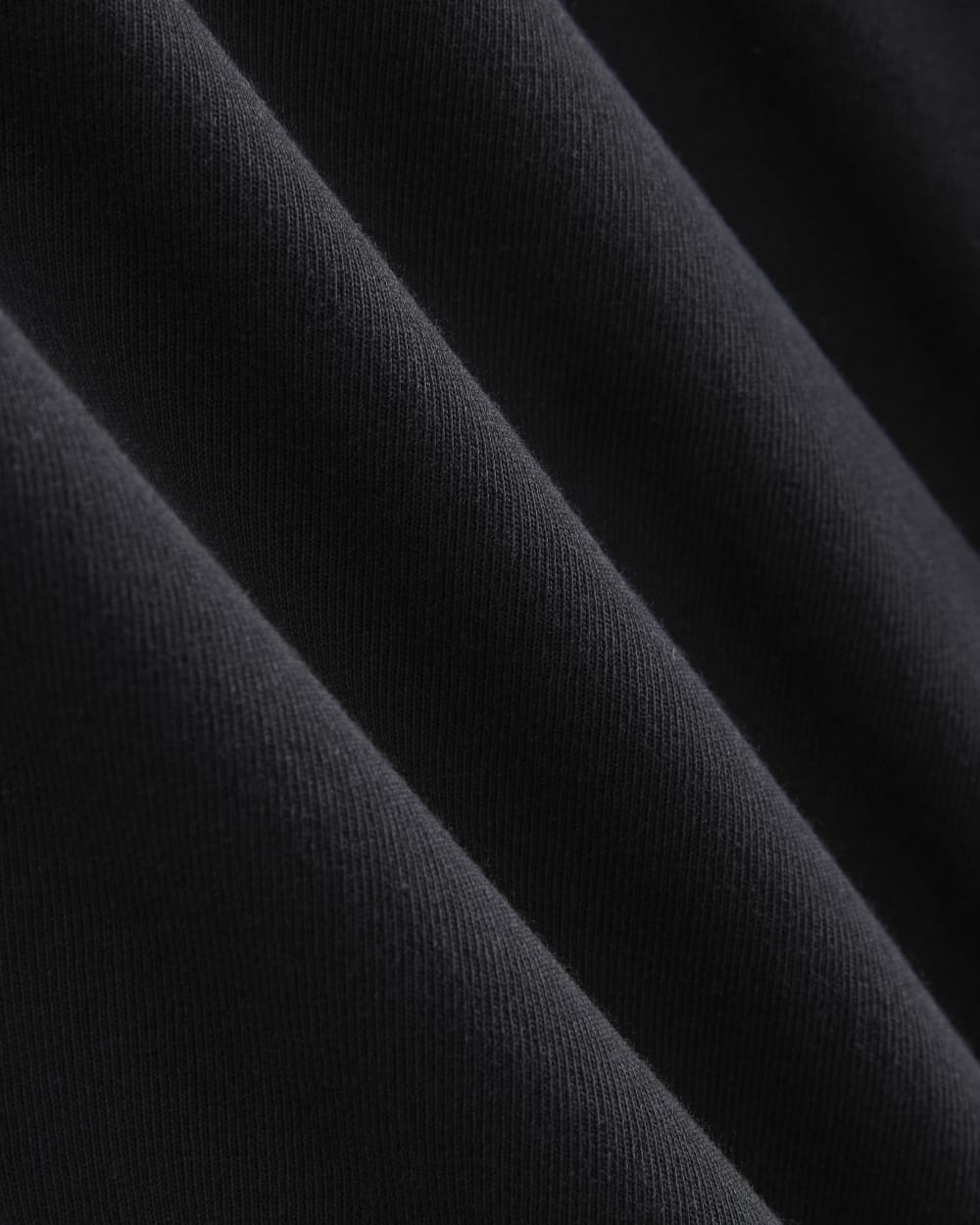 mens-relaxed-crew-tee-black