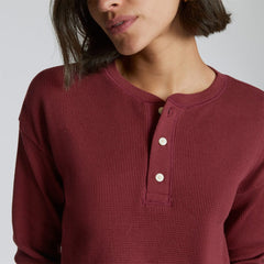 womens-organic-ctn-waffle-henley-brandy | alt