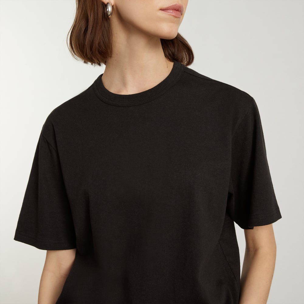 unisex-relaxed-hemp-tee-black