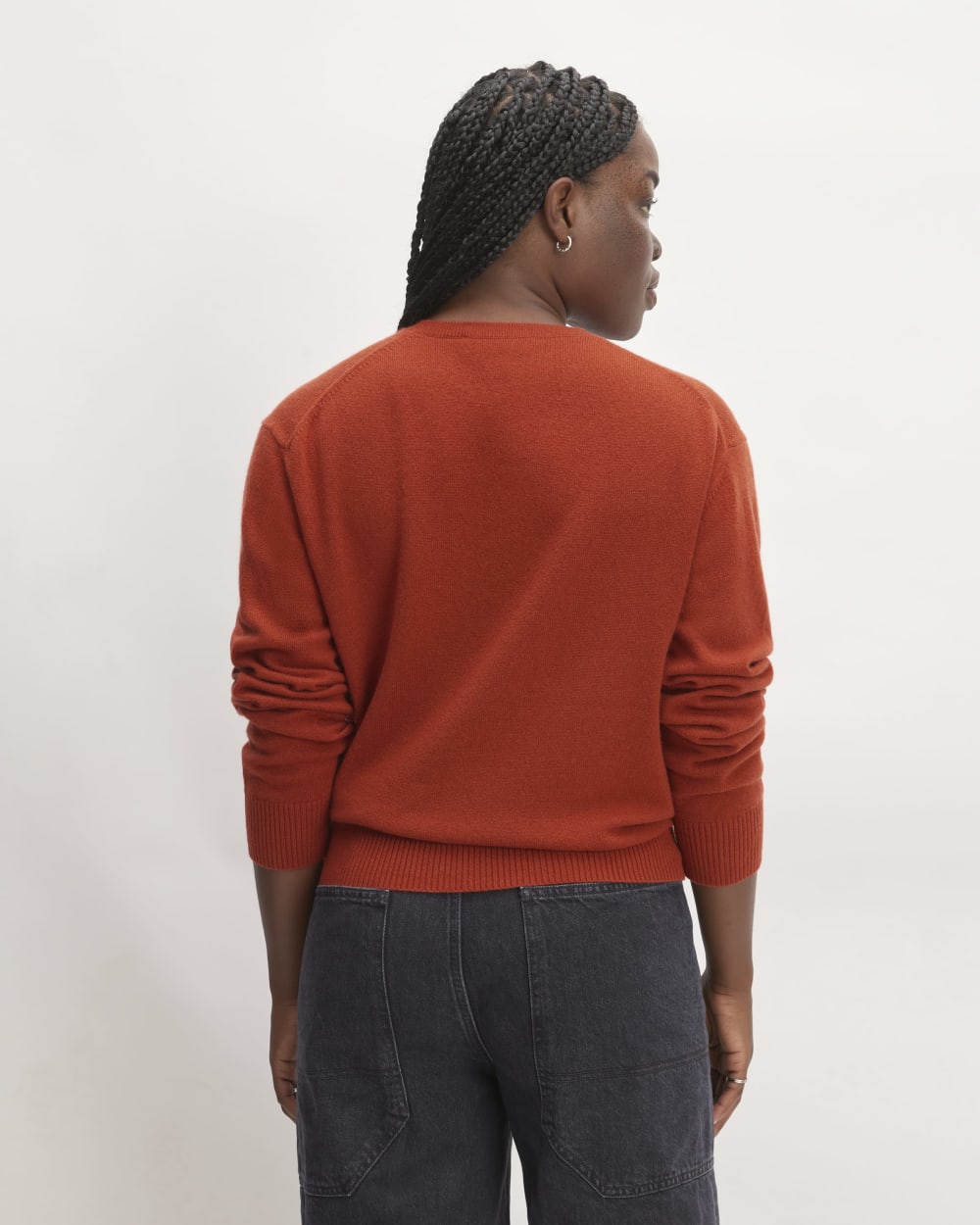 womens-cashmere-classic-crew-sweater-rusted-red