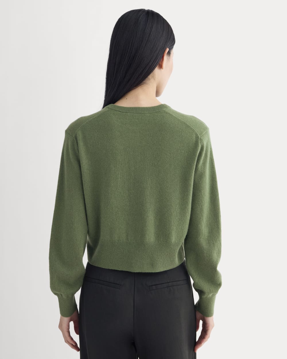 womens-cashmere-in-cropped-cardigan-forest-green
