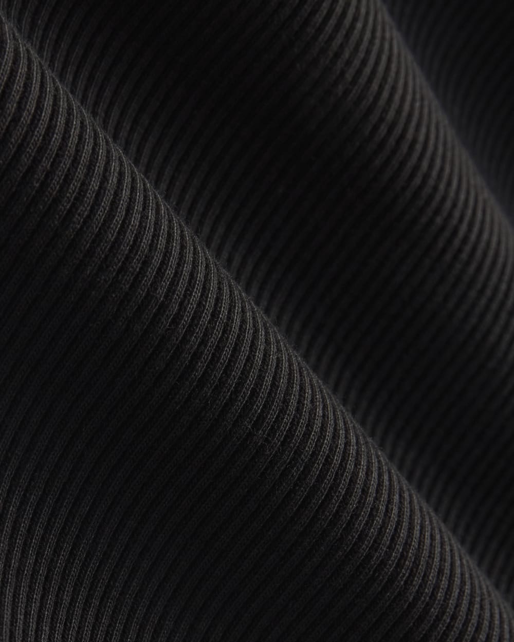 womens-cropped-short-sleeve-rib-tee-black