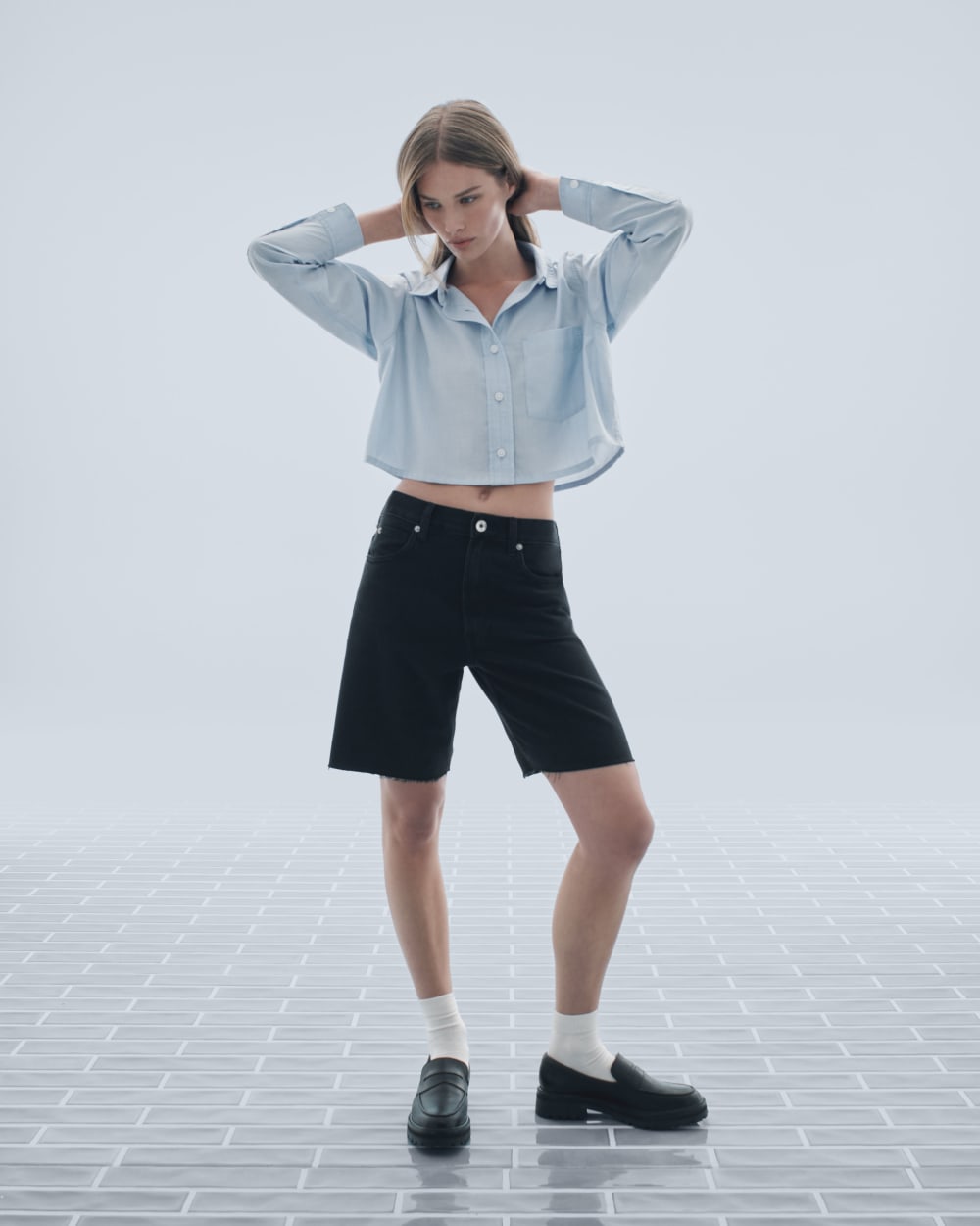 womens-og-baggy-short-washed-black | editorial