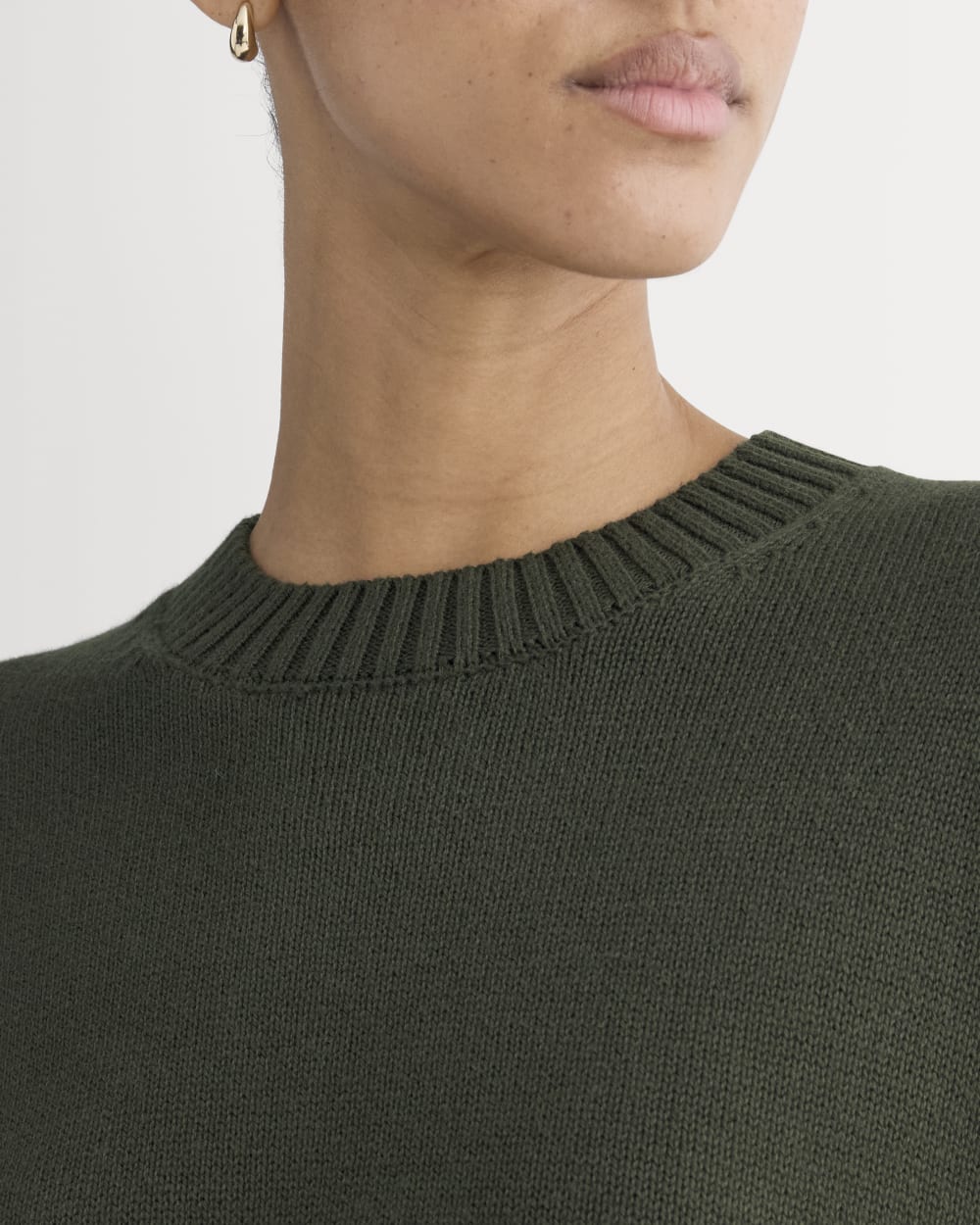 womens-organic-cotton-crew-sweater-dark-green