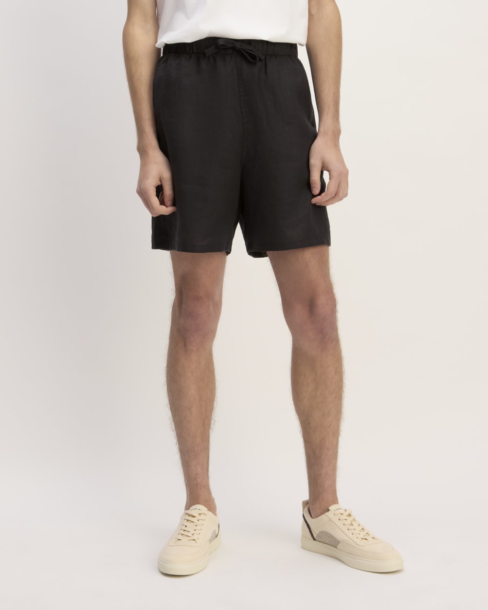 mens-linen-easy-short2-black | primary
