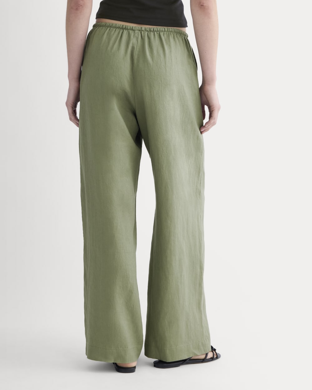 womens-drawstring-pant-in-linen-lichen-green