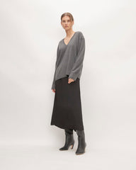 womens-cashmere-relaxed-v-neck-heather-charcoal