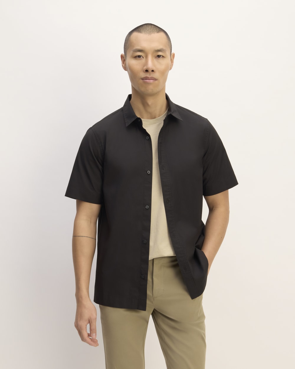 mens-supima-ss-poplin-shirt-black | primary