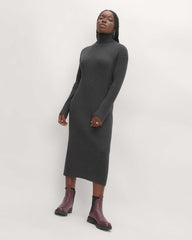 women-lug-chelsea-boot-bordeaux