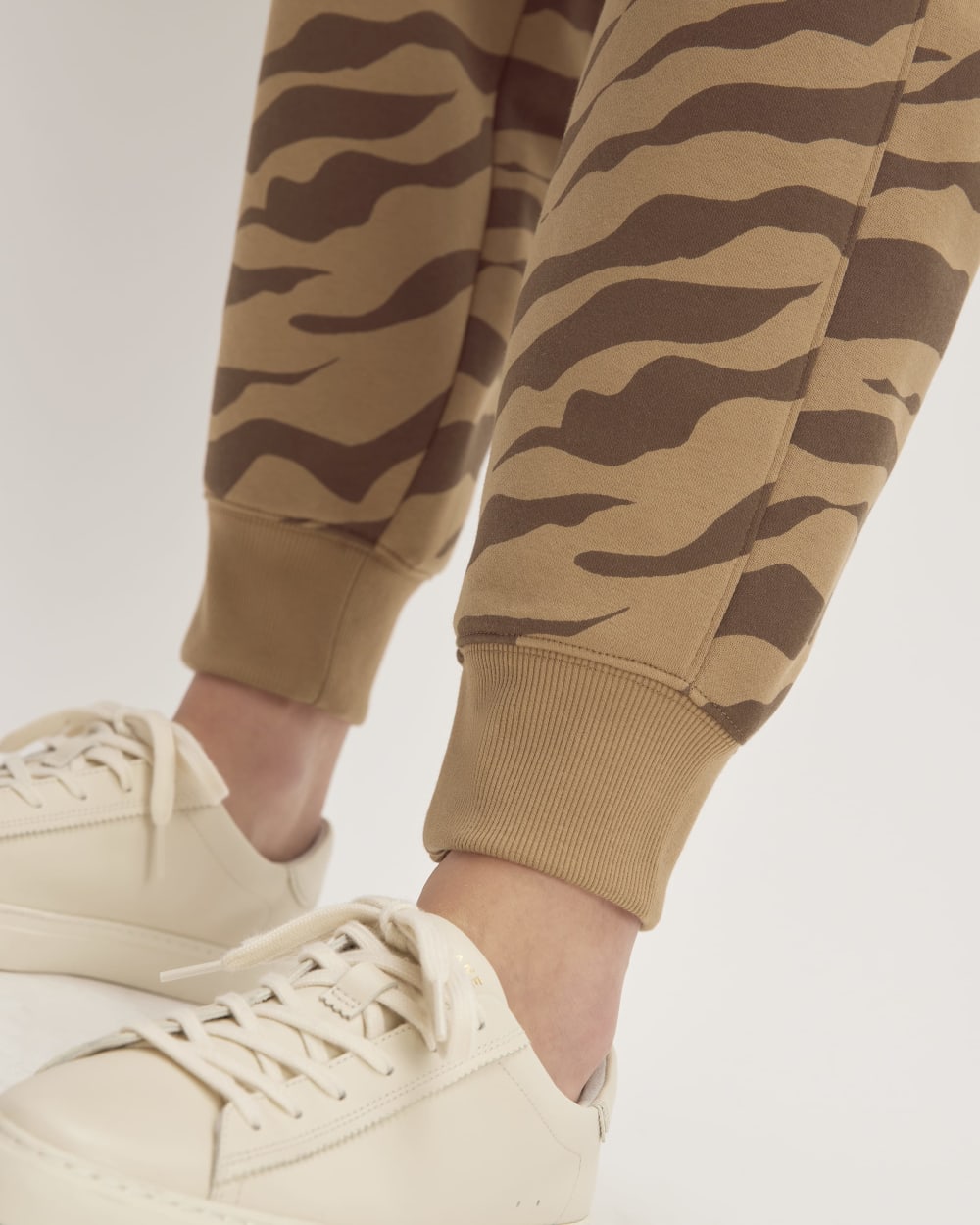 womens-retrack-jogger-cocoa-tiger-stripe