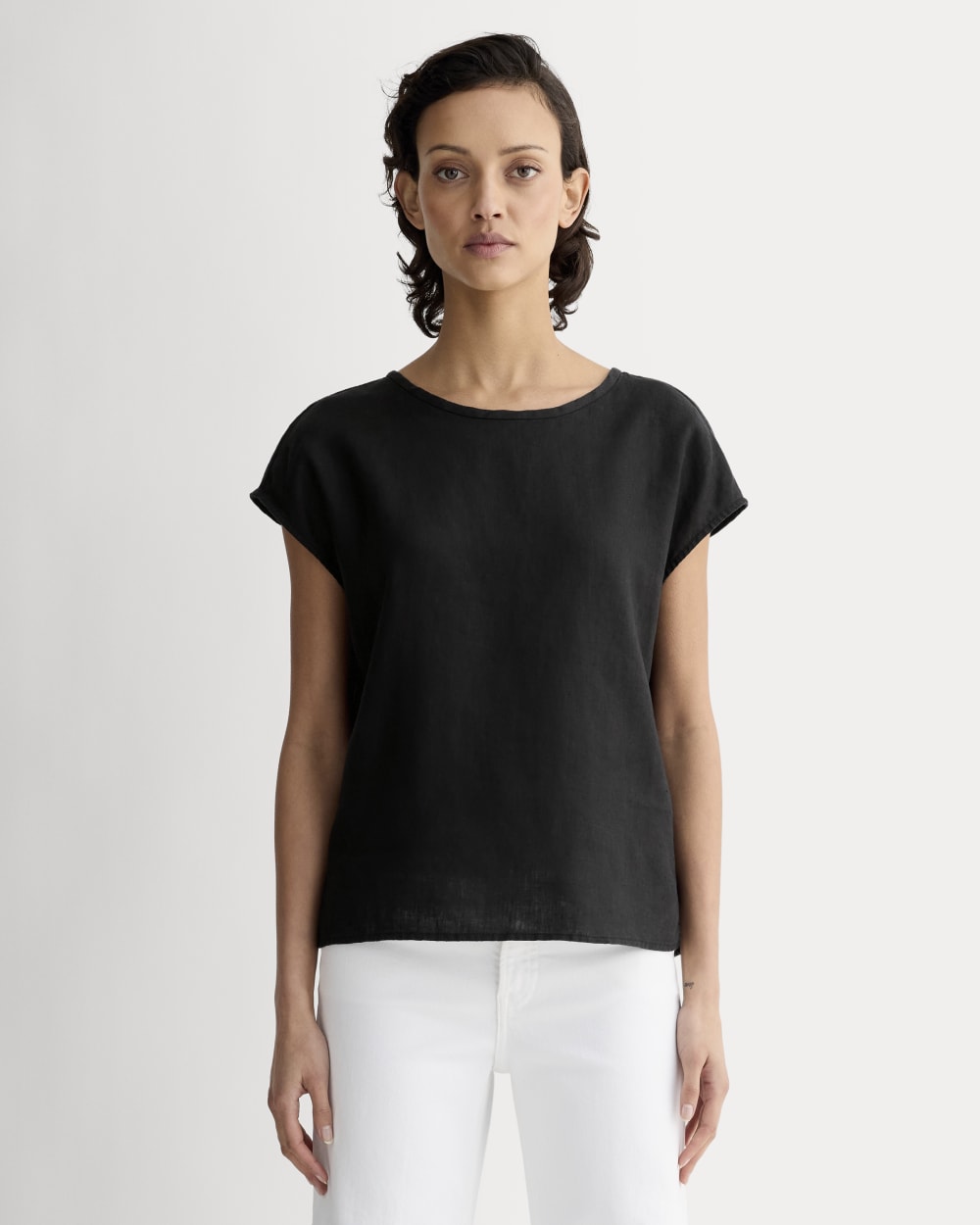 womens-linen-short-sleeve-crew-tee-black | primary