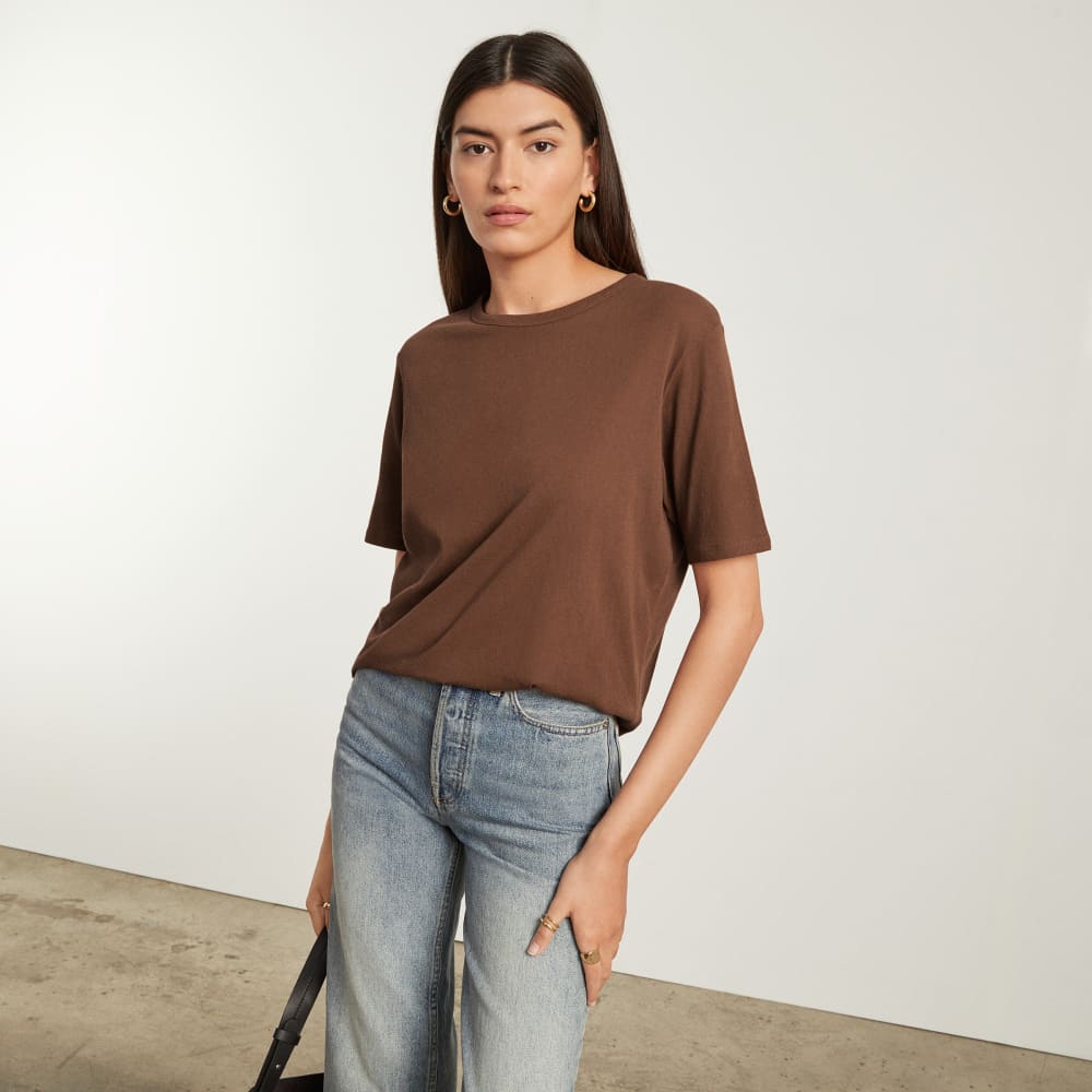 womens-air-oversized-crew-tee-walnut