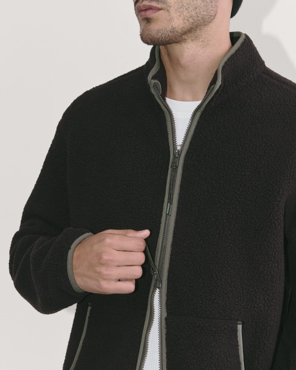 mens-teddy-fleece-black