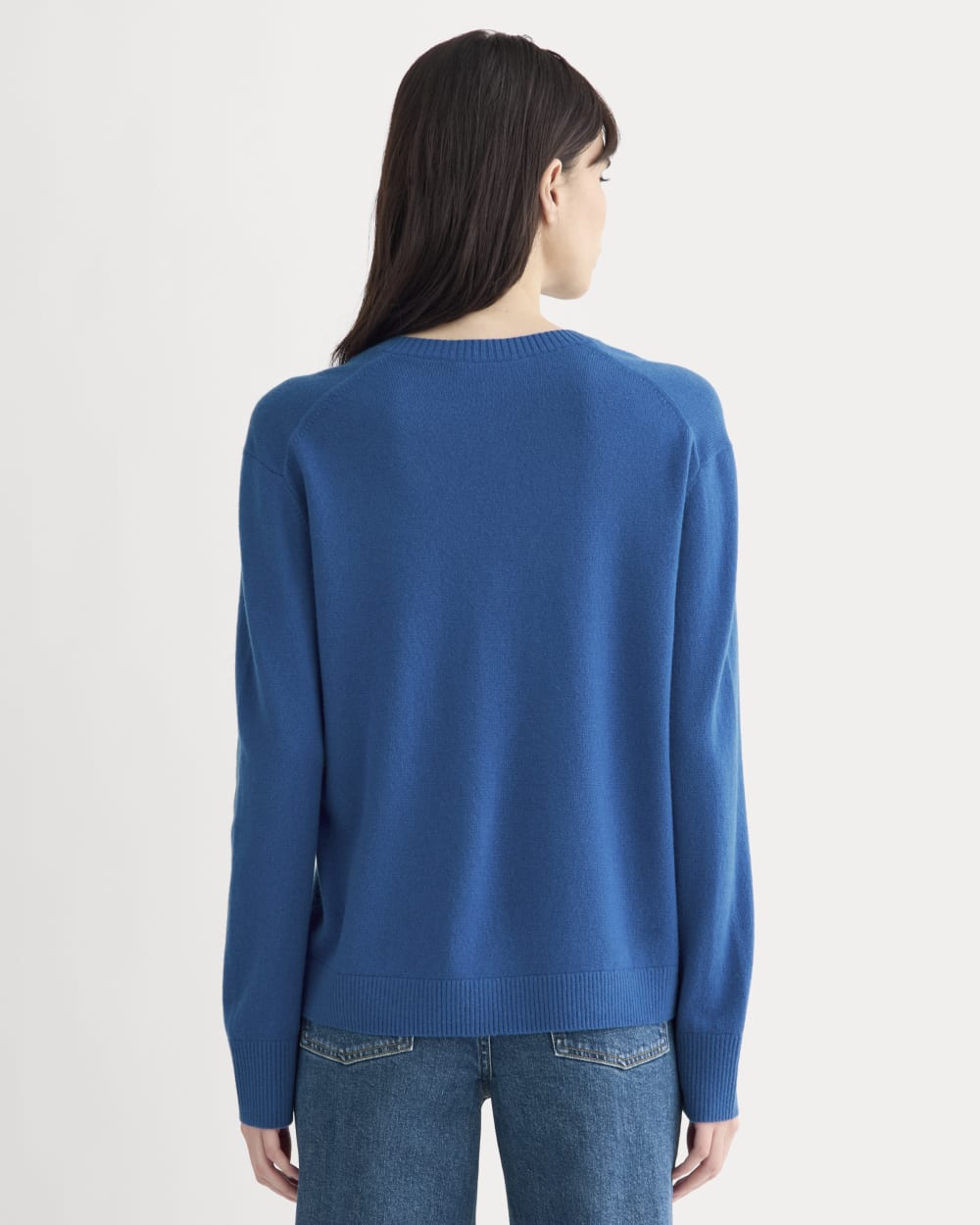 womens-cashmere-relaxed-v-neck-classic-blue
