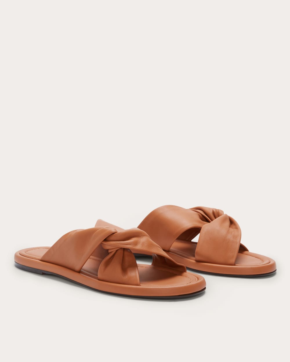 womens-leather-day-twist-sandal-desert-tan