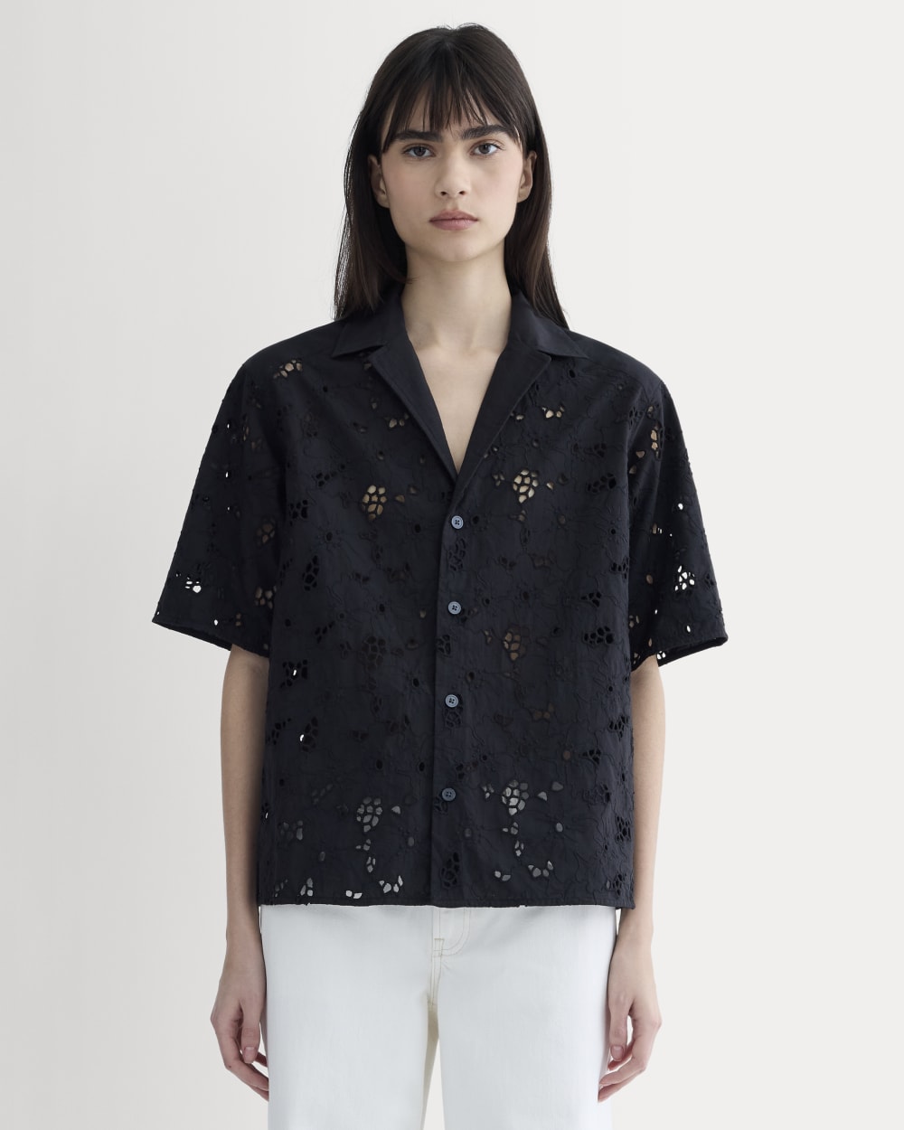 womens-eyelet-camp-shirt-black | primary