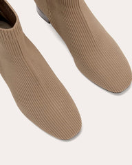 womens-day-boot-reknit-tan-mocha