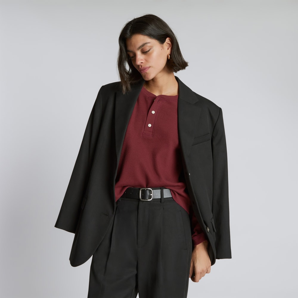 womens-organic-ctn-waffle-henley-brandy