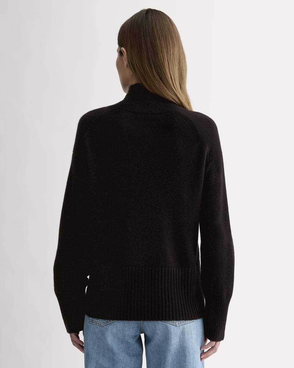 womens-cashmere-boxy-turtleneck-sweater-black