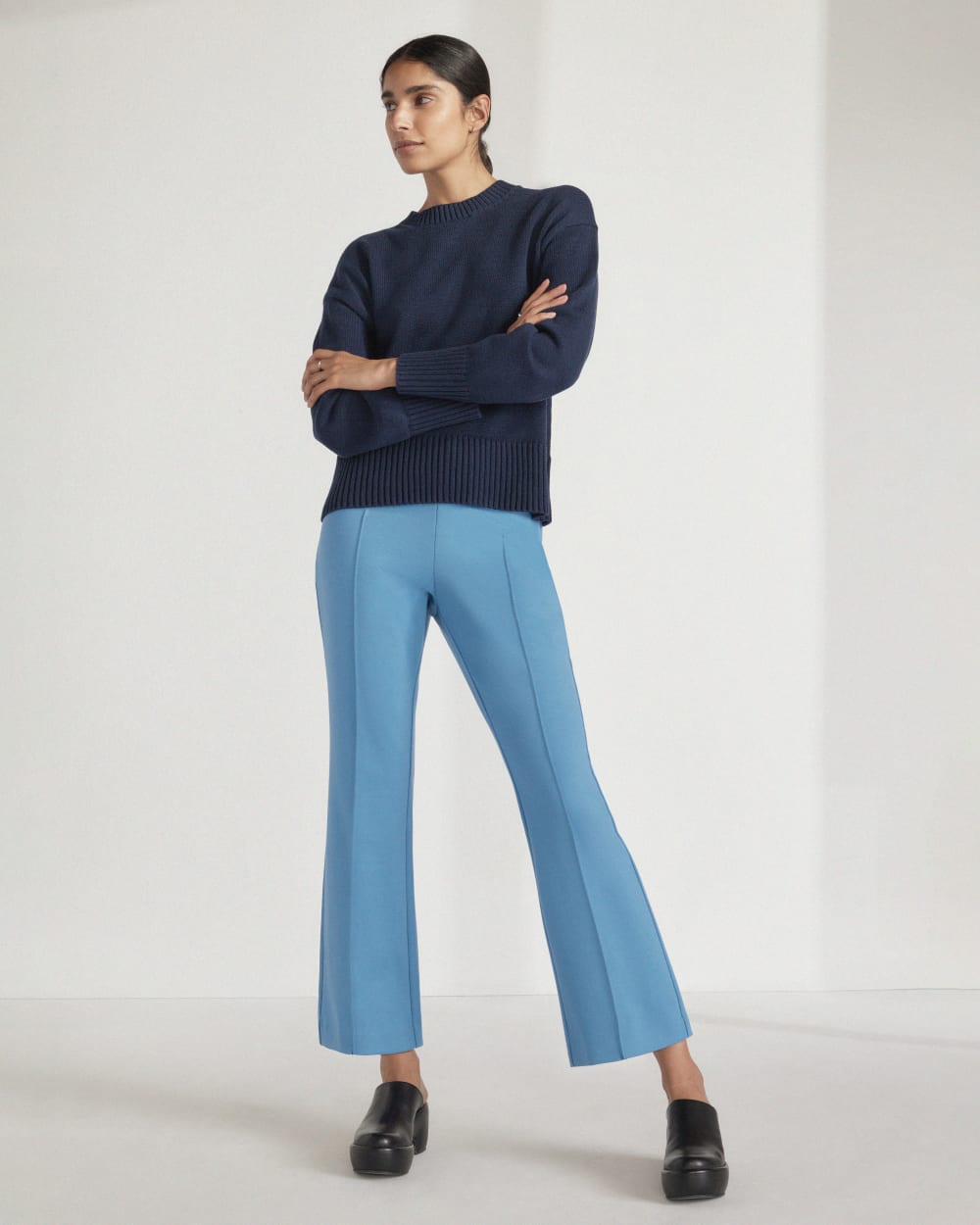womens-dream-kick-flare-pant-heritage-blue