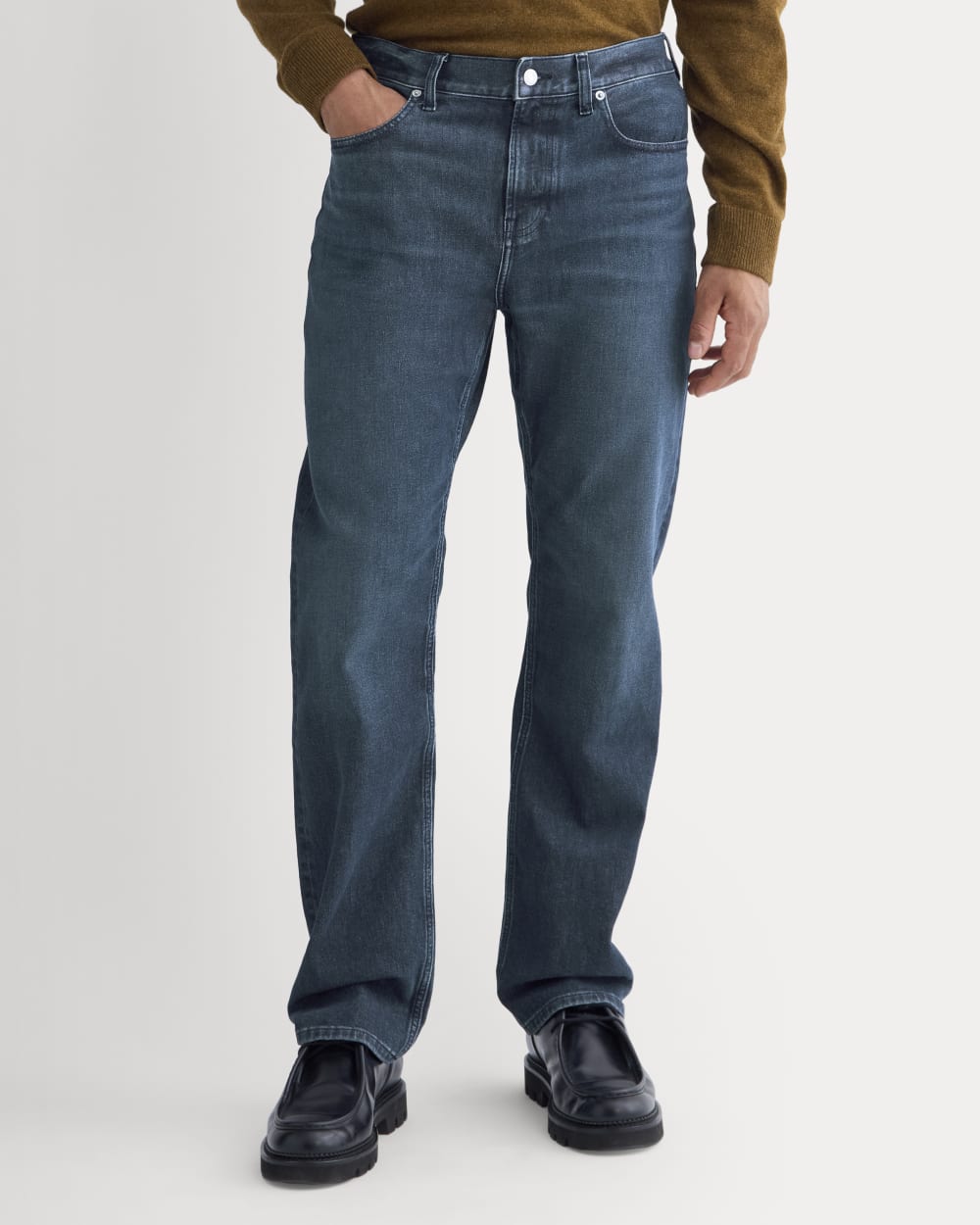 mens-straight-leg-stretch-jean-dark-indigo