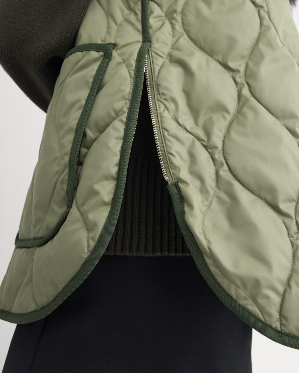 womens-renew-quilted-vest-lichen-green