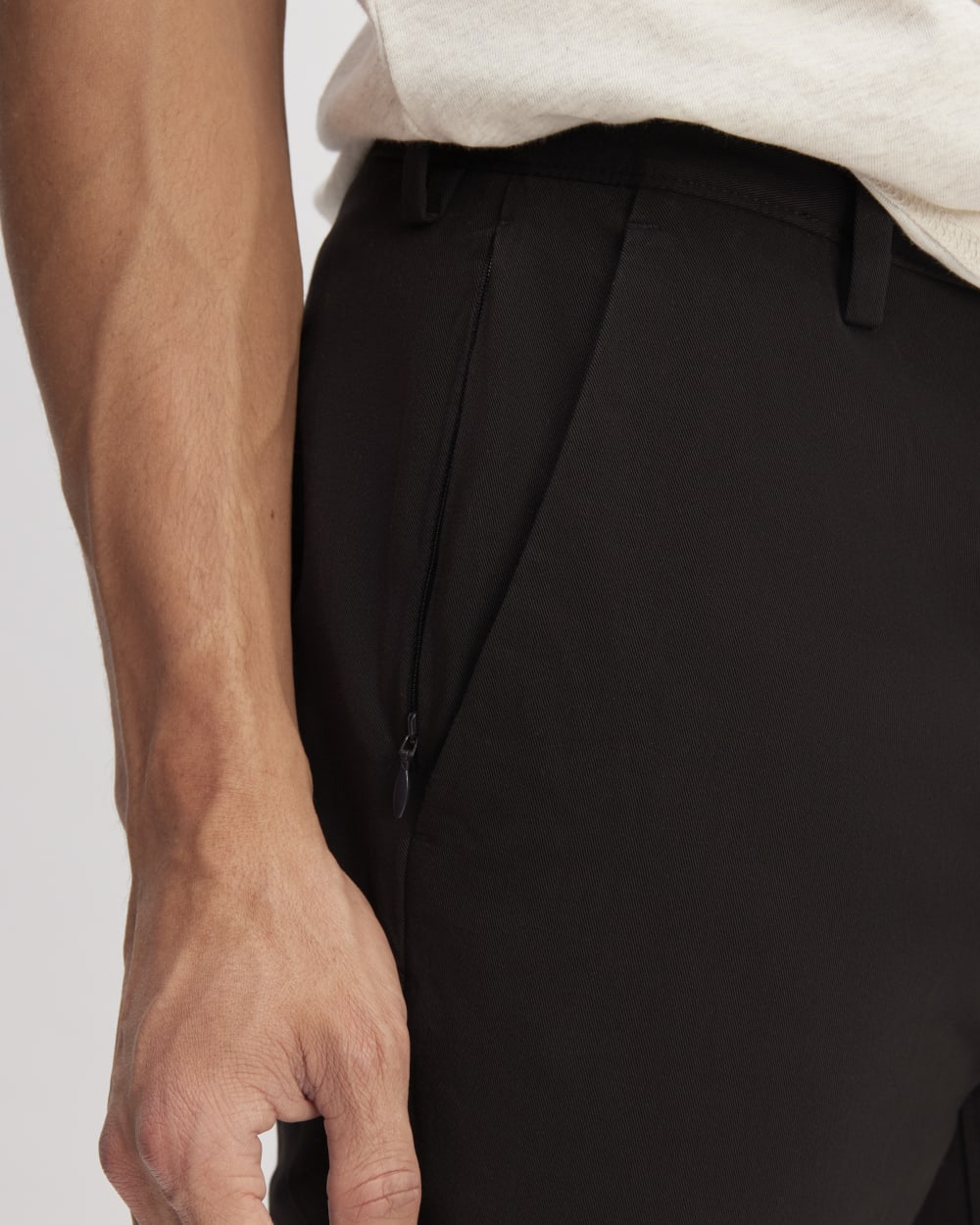 mens-performance-traveler-chino-black