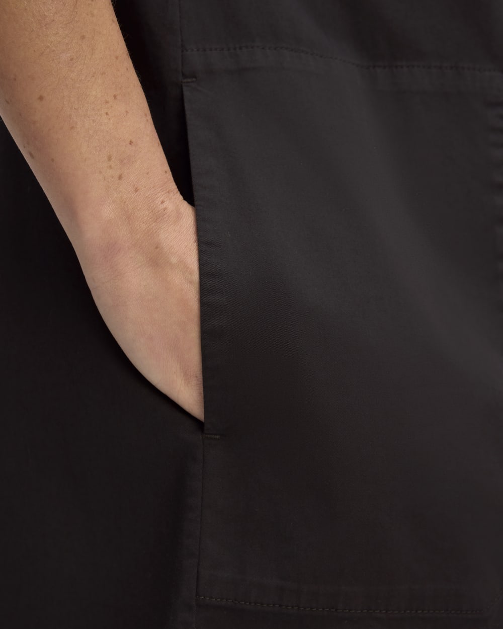 womens-easy-workwear-dress-black