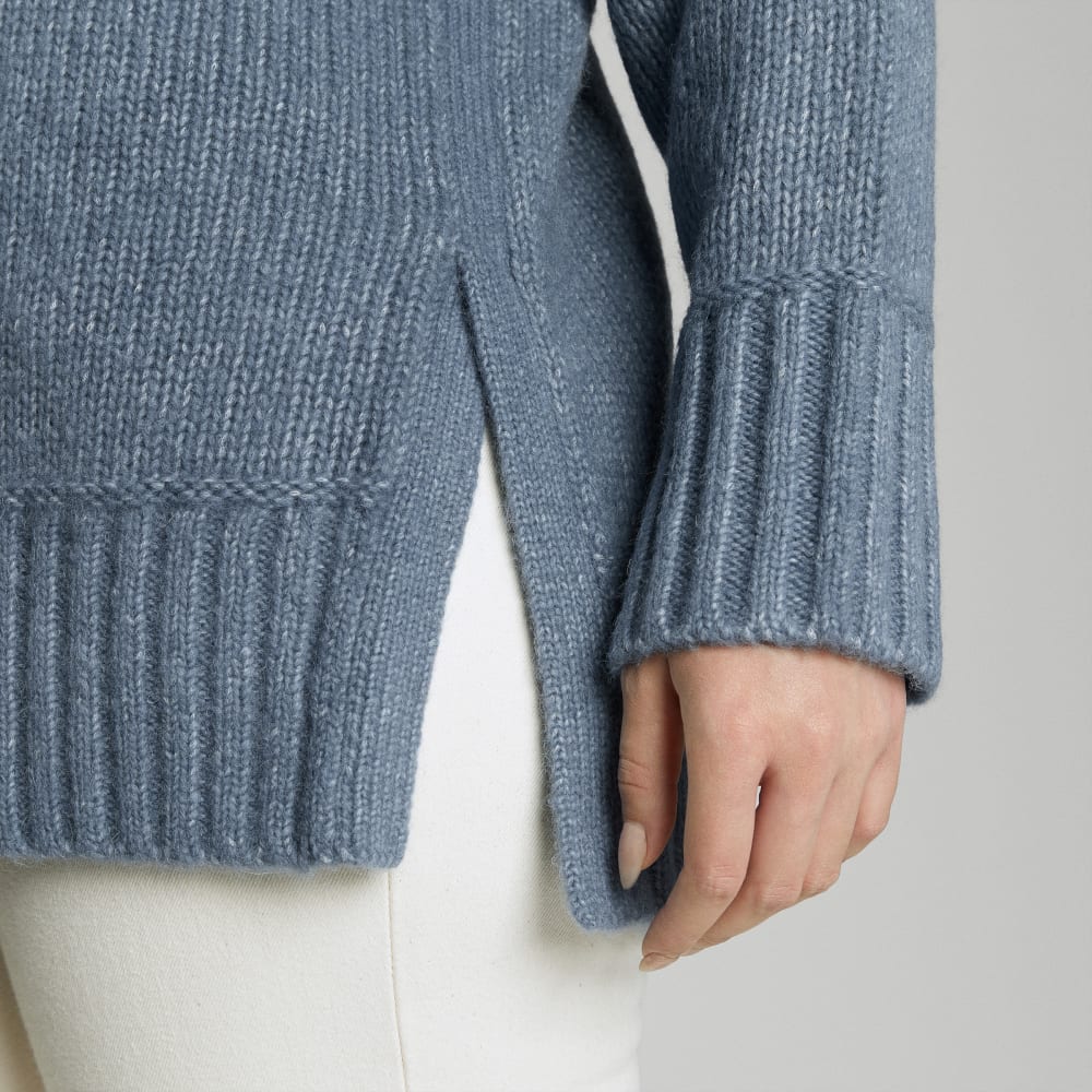 womens-light-chunky-turtleneck-faded-blue