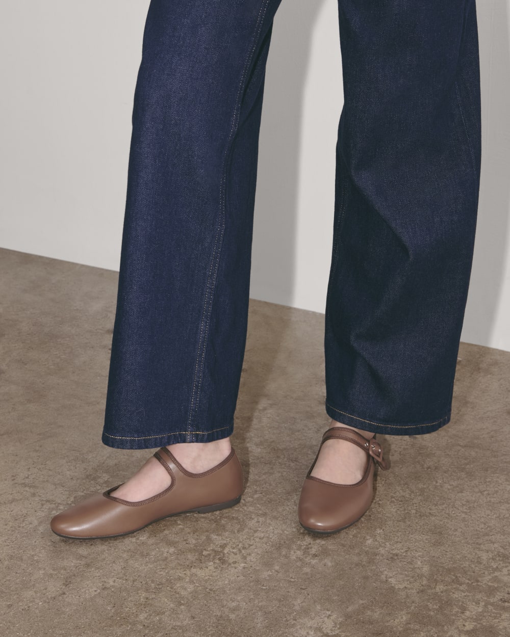 womens-day-buckle-mj-rum | alt