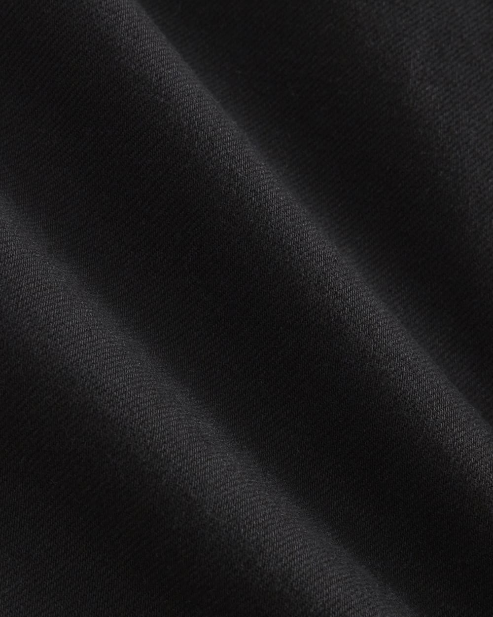 mens-relaxed-taper-fit-performance-jean-black