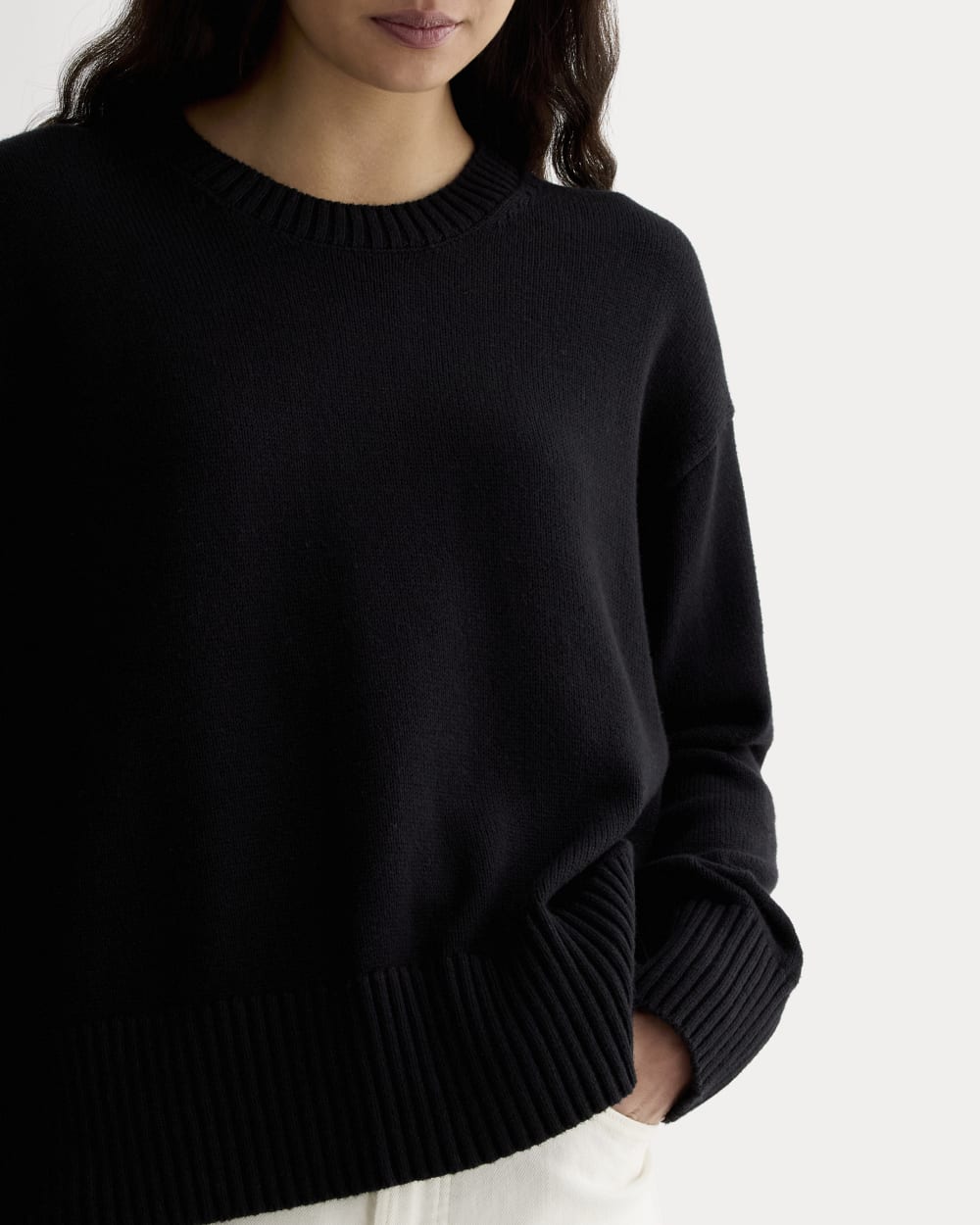 womens-organic-cotton-crew-sweater-black
