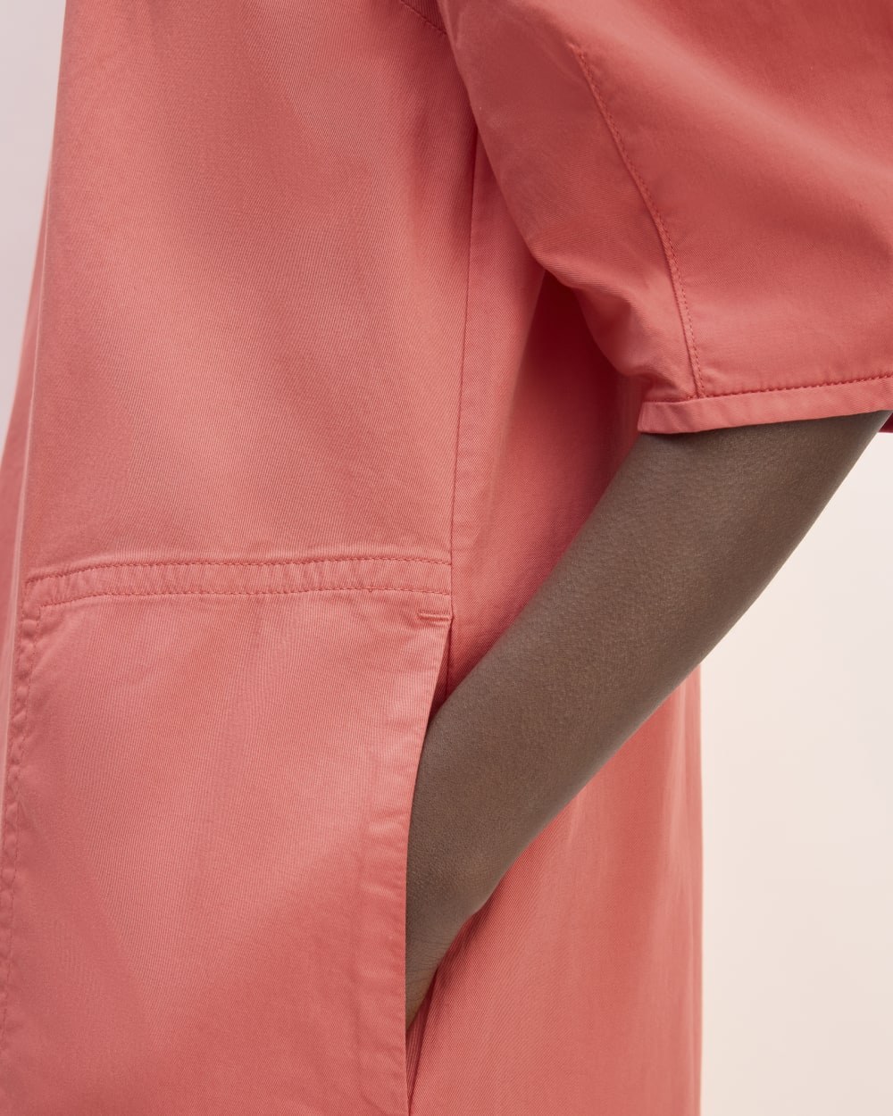 womens-short-sleeve-puff-midi-dress-coral