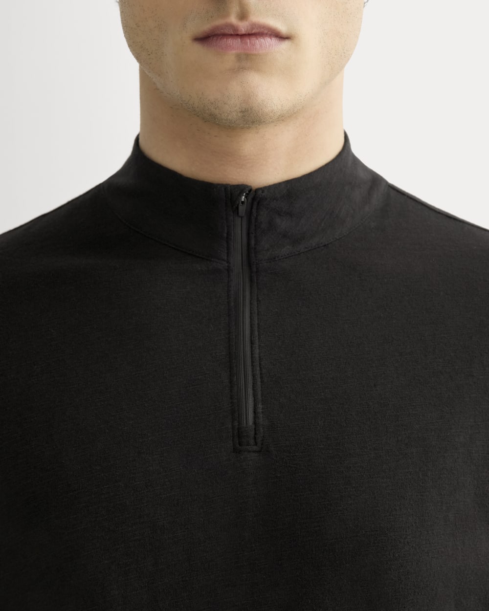 mens-rec-quarter-zip-black