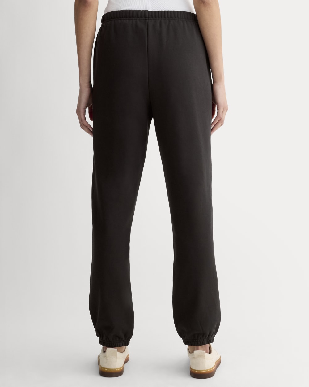 womens-off-duty-jogger-black