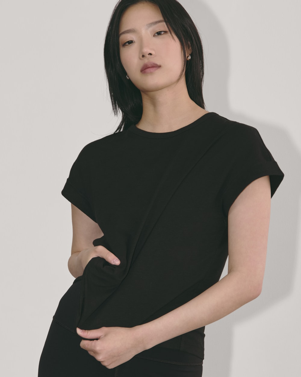 womens-perform-tee-black