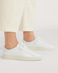 womens-day-sneaker-white | alt
