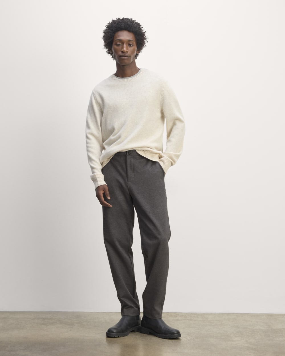 mens-dream-chino-heathered-soot | primary
