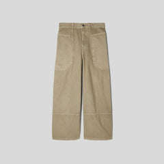 womens-gardener-jean-moss | alt