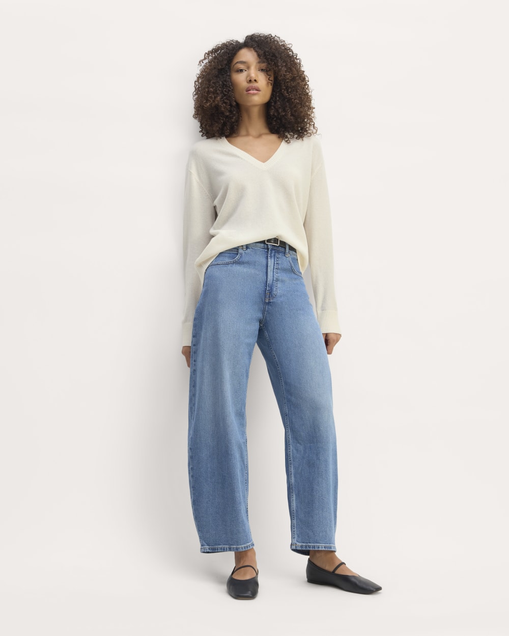 womens-cashmere-relaxed-v-neck-bone