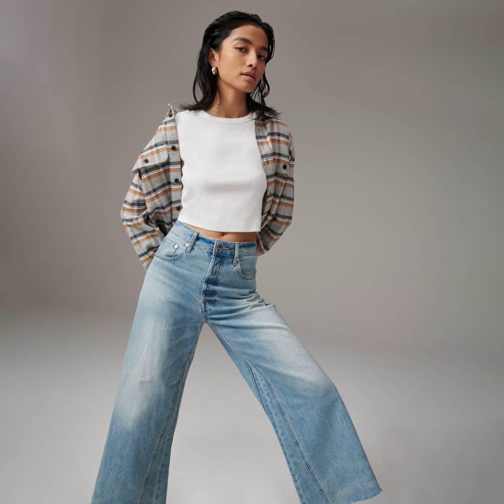 womens-way-wide-crop-jean-sunfade-light