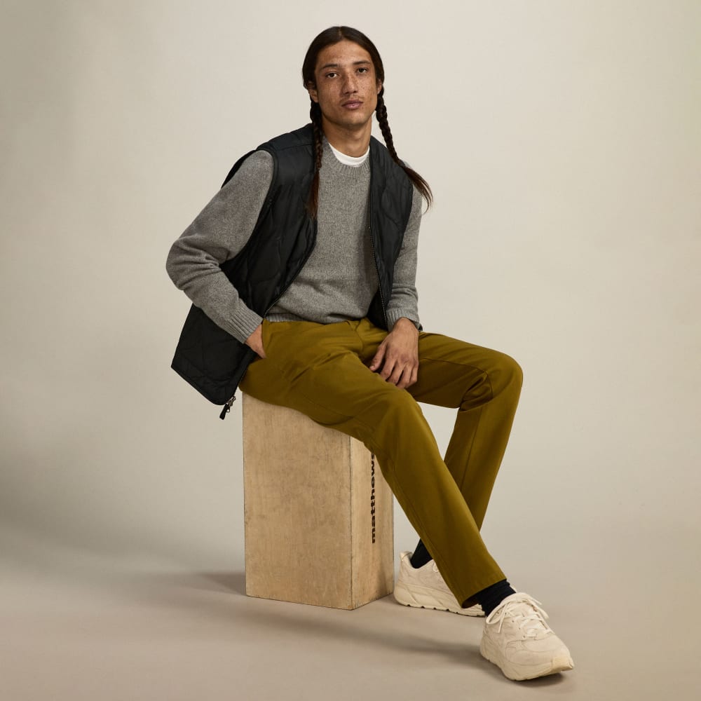 mens-performance-slim-chino-olive