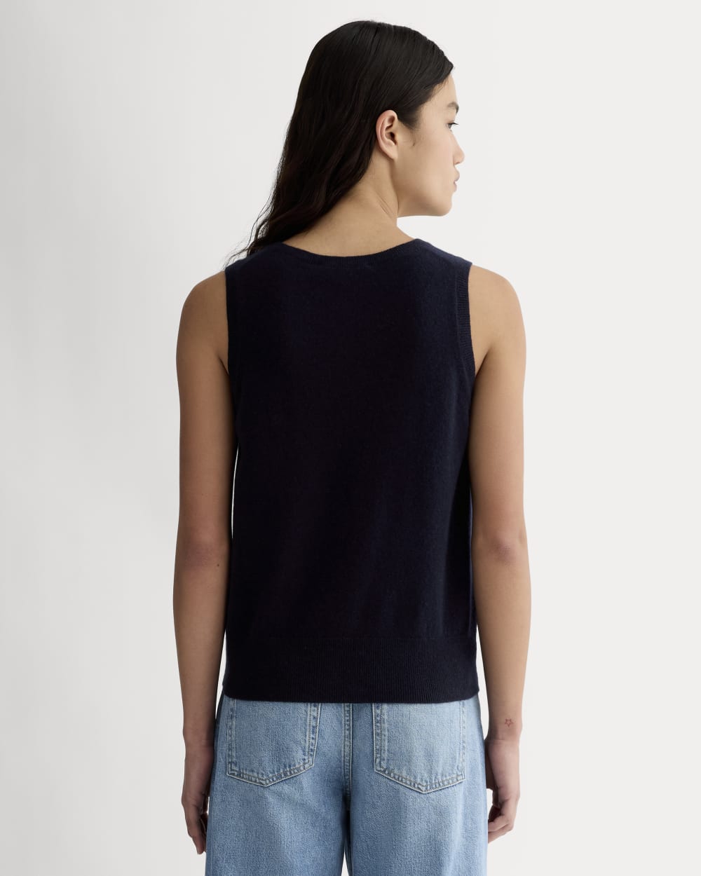 womens-cashmere-classic-sweater-tank-navy