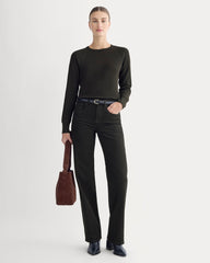 womens-slim-fit-crew-in-cozy-waffle-black