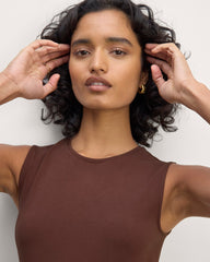 womens-form-crewneck-tank-dark-mahagony