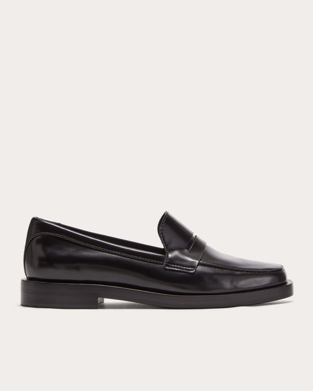 womens-timless-penny-loafer-black | primary