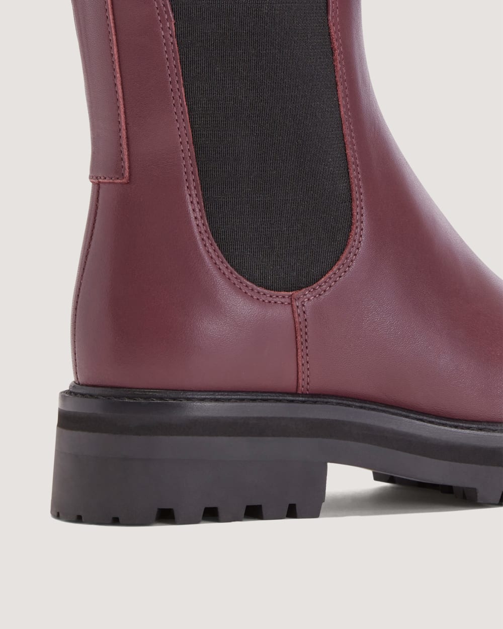 women-lug-chelsea-boot-bordeaux