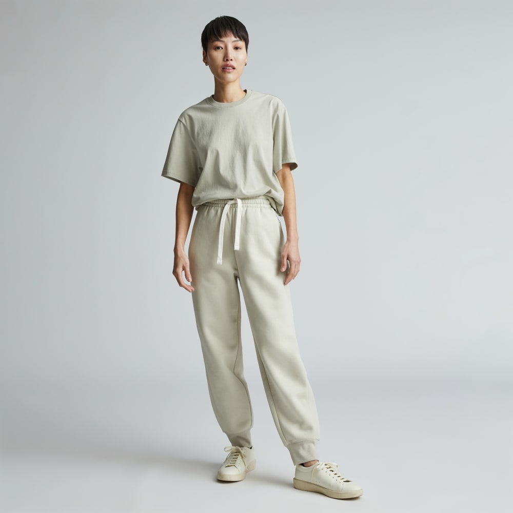 womens-retrack-jogger-pelican